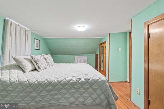 1422 WALNUT BOTTOM RD, Carlisle, PA 17015