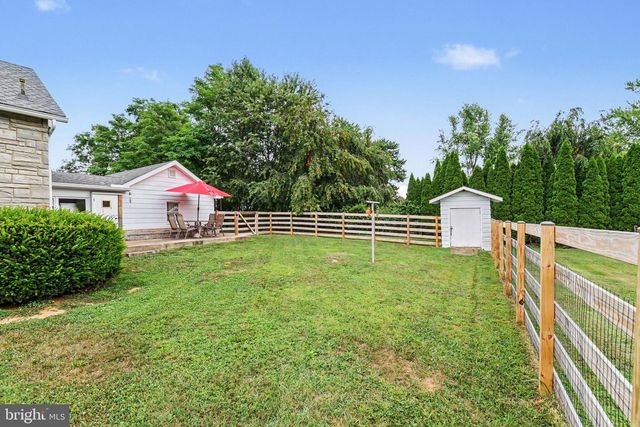 1422 WALNUT BOTTOM RD, Carlisle, PA 17015