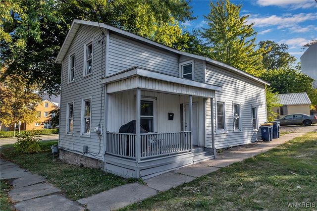 27 Saxton Street, Lockport City, NY 14094