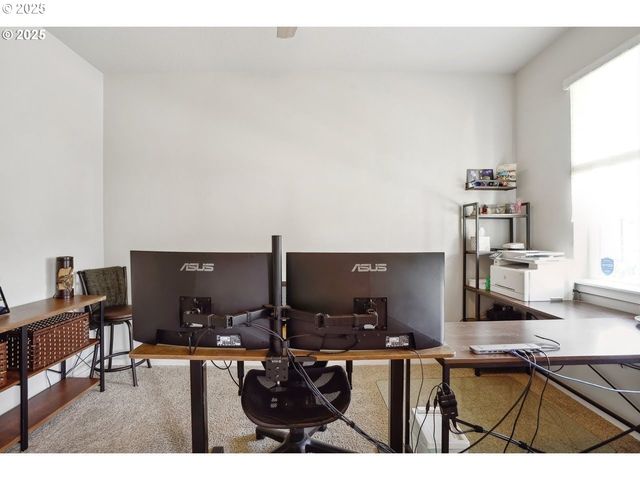 9476 N ALDER St, Camas, WA 98607