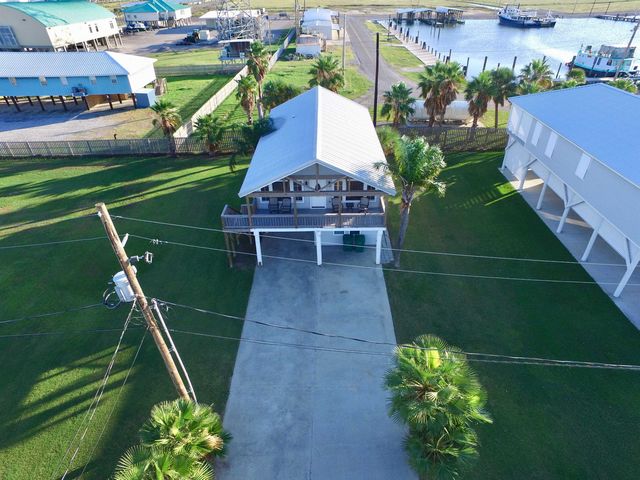 115 Constantin Dr, Golden Meadow, LA 70357