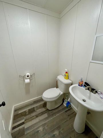 115 Constantin Dr, Golden Meadow, LA 70357