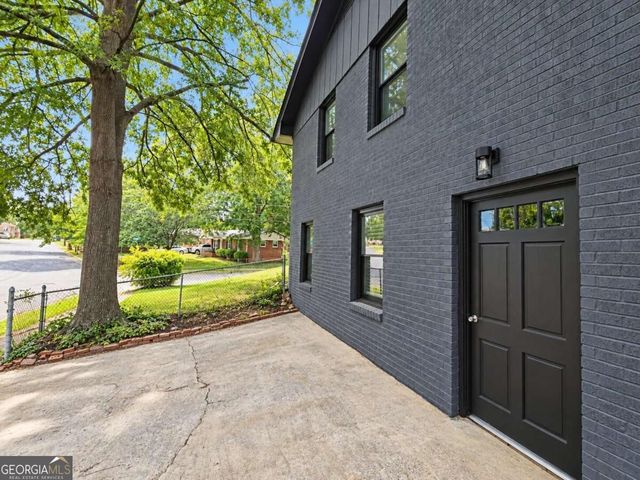 2940 Harris Street, East Point, GA 30344