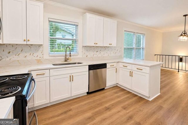 2940 Harris Street, East Point, GA 30344