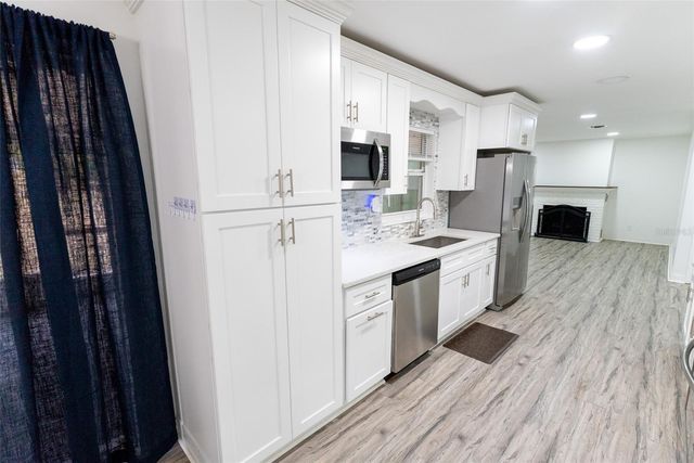 411 SW 36TH PLACE, Ocala, FL 34471