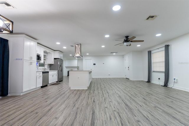 411 SW 36TH PLACE, Ocala, FL 34471