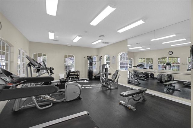 8504 BRUSHLEAF WAY, Tampa, FL 33647