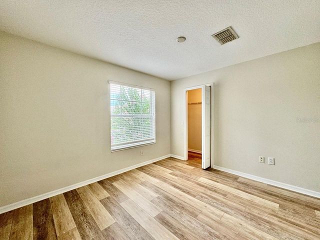 8504 BRUSHLEAF WAY, Tampa, FL 33647