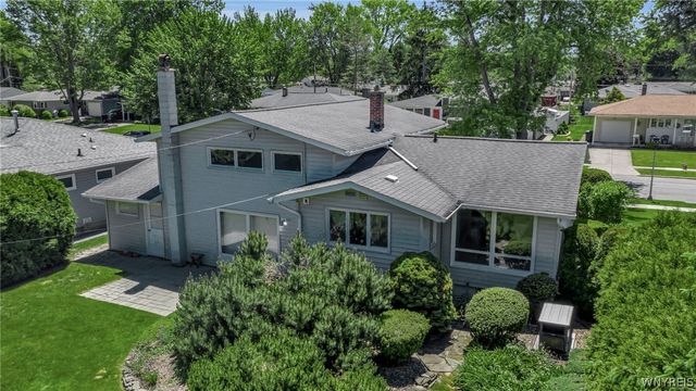 780 Meadowbrook Drive, North Tonawanda, NY 14120