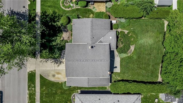 780 Meadowbrook Drive, North Tonawanda, NY 14120