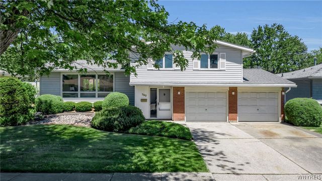 780 Meadowbrook Drive, North Tonawanda, NY 14120