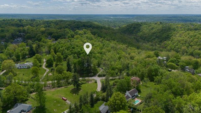 7335 Demar Road, Indian Hill, OH 45243