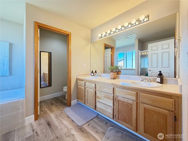 14005 48th Drive SE, Snohomish, WA 98296