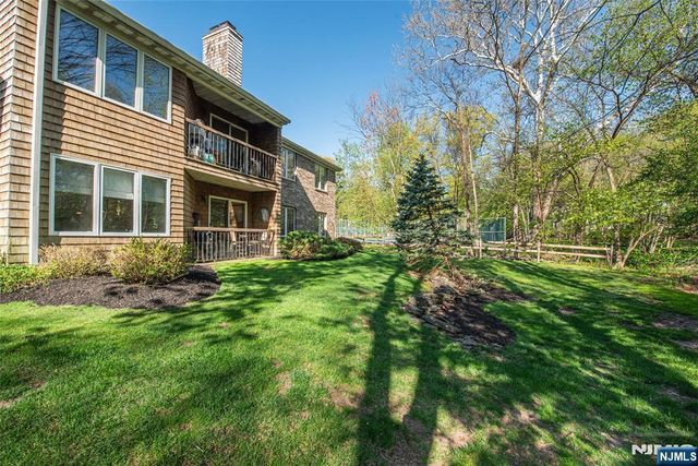 2 Tulip Crescent 1C, Little Falls, NJ 07424