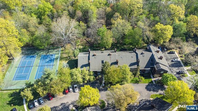 2 Tulip Crescent 1C, Little Falls, NJ 07424