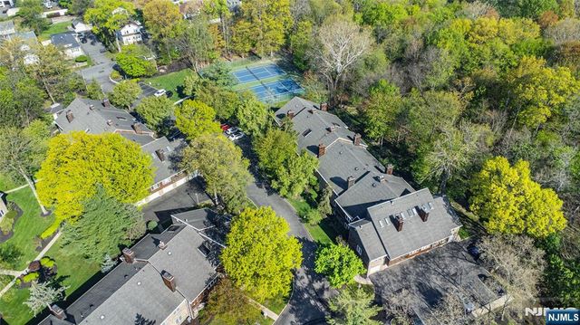 2 Tulip Crescent 1C, Little Falls, NJ 07424