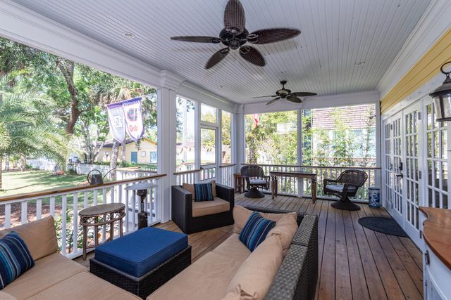 288 St George St, St Augustine, FL 32084