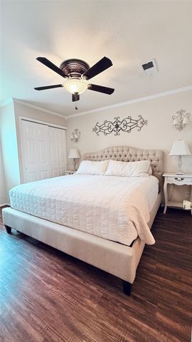 5761 Cedar Creek Drive, Benbrook, TX 76109