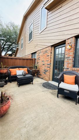 5761 Cedar Creek Drive, Benbrook, TX 76109