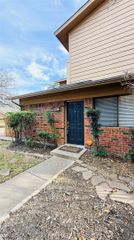 5761 Cedar Creek Drive, Benbrook, TX 76109