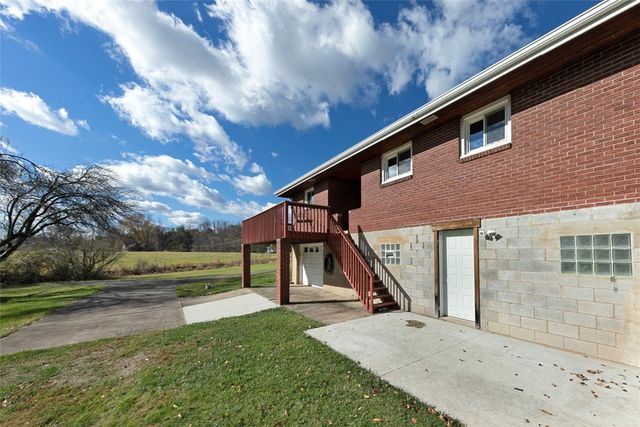 3767 Wiestertown Road, Murrysville, PA 15632
