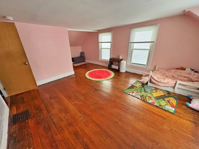 8 Water Street, Greenfield, MA 01301