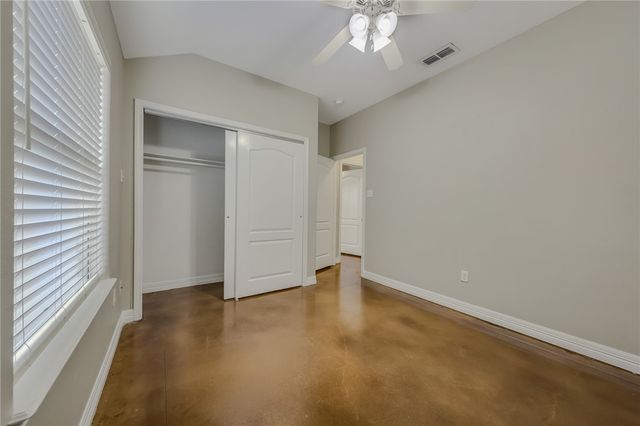 6622 Rhine Dr B, Corpus Christi, TX 78412