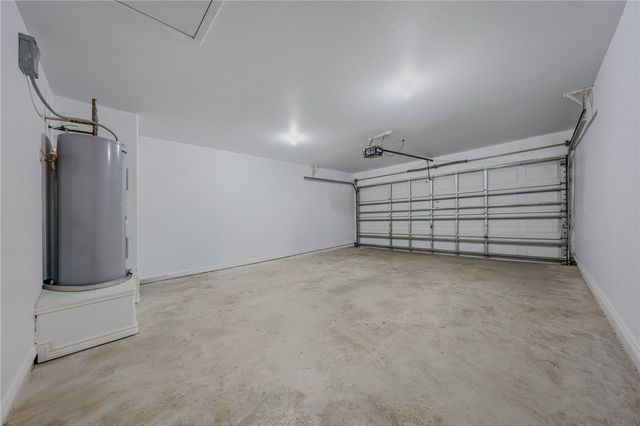 6622 Rhine Dr B, Corpus Christi, TX 78412