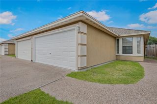 6622 Rhine Dr B, Corpus Christi, TX 78412