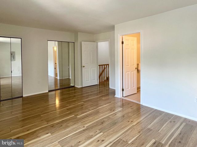 32 PAGODA CT, Lawrence, NJ 08648