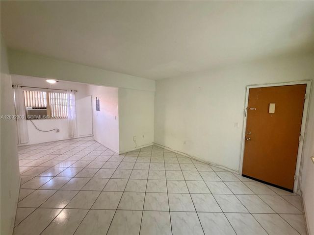 4740 Pine Tree Drive 23, Miami Beach, FL 33140