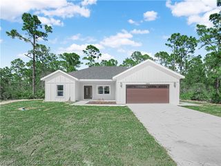 321 Roadrunner Avenue, Sebring, FL 33870