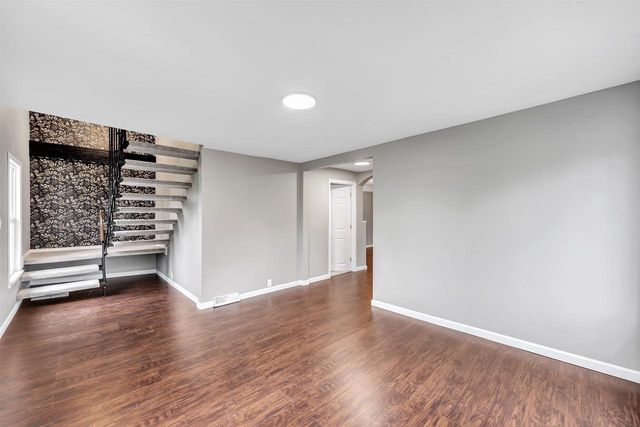 108 N WINNEBAGO STREET, De Pere, WI 54115