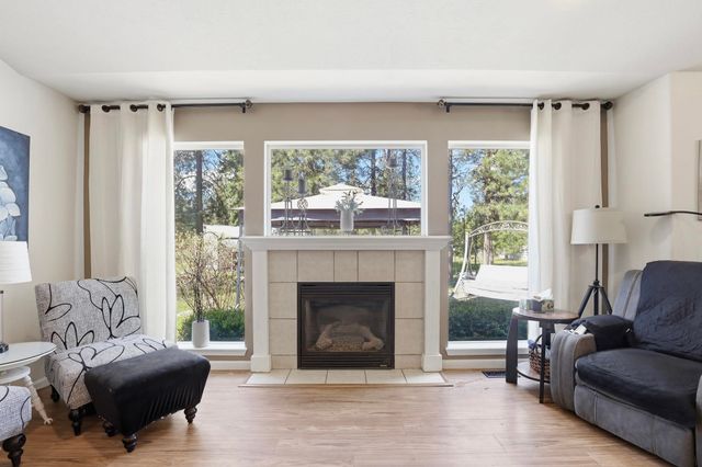 6261 Jenna Dr, Nine Mile Falls, WA 99026