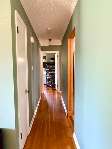 156 Paddock Drive, Versailles, KY 40383