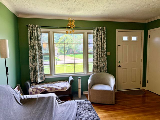 156 Paddock Drive, Versailles, KY 40383
