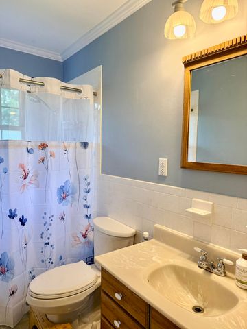 156 Paddock Drive, Versailles, KY 40383