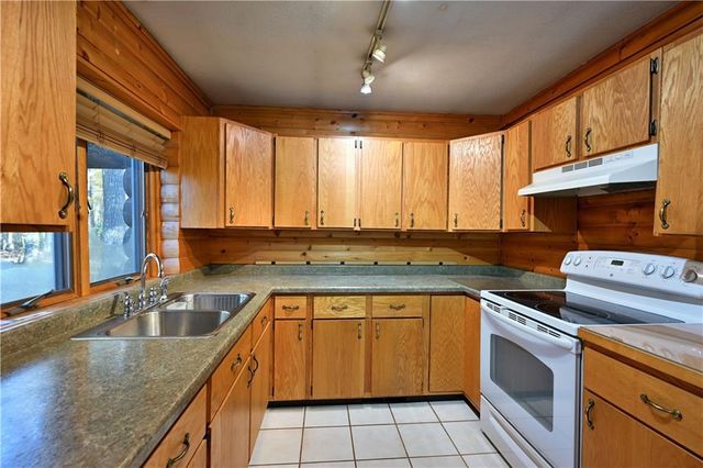 12705 Paddock Road, Hayward, WI 54843