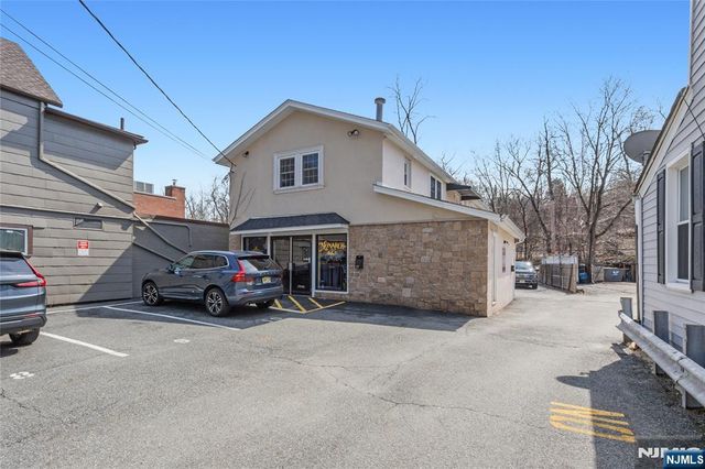 127 Main Street 2B, Bloomingdale, NJ 07403