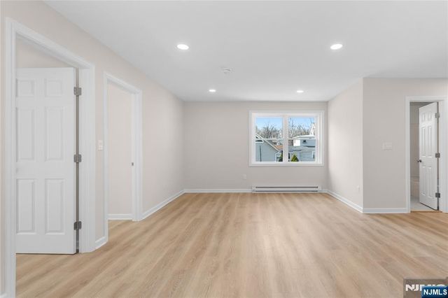 127 Main Street 2B, Bloomingdale, NJ 07403