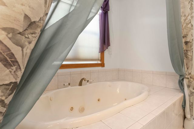 1532 34th Street, Allegan, MI 49010