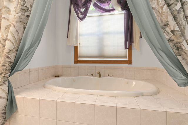 1532 34th Street, Allegan, MI 49010