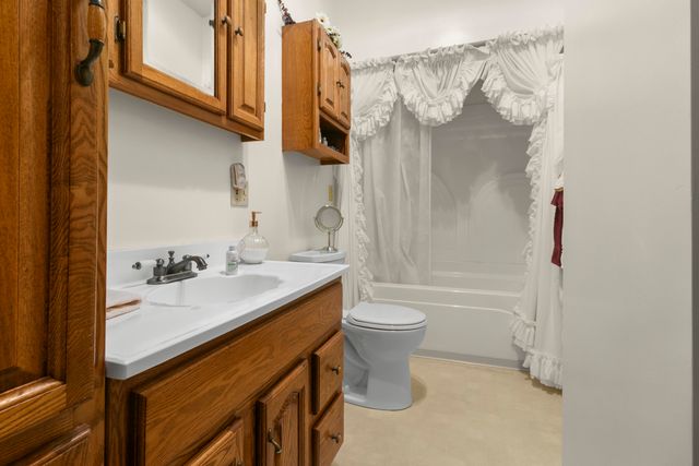 1532 34th Street, Allegan, MI 49010