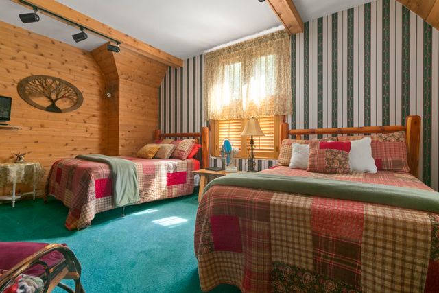 1532 34th Street, Allegan, MI 49010