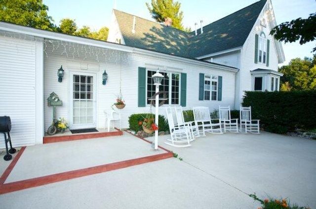 1532 34th Street, Allegan, MI 49010