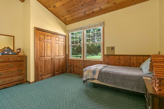 1532 34th Street, Allegan, MI 49010