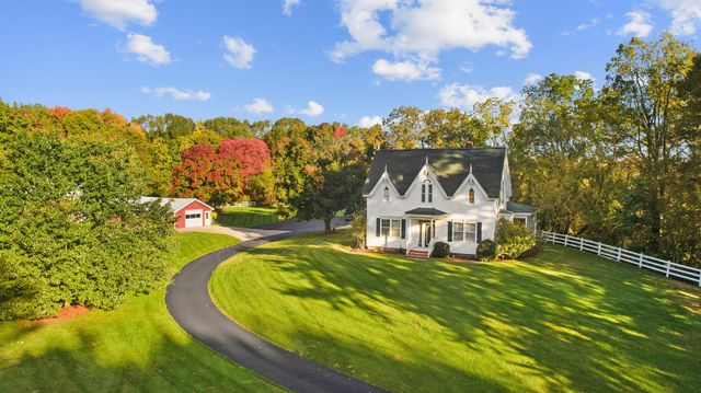 1532 34th Street, Allegan, MI 49010