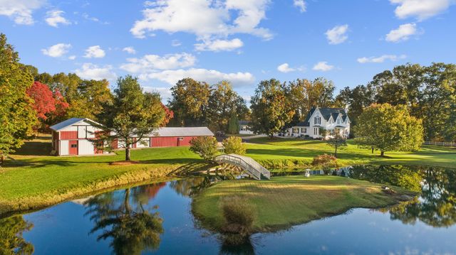 1532 34th Street, Allegan, MI 49010