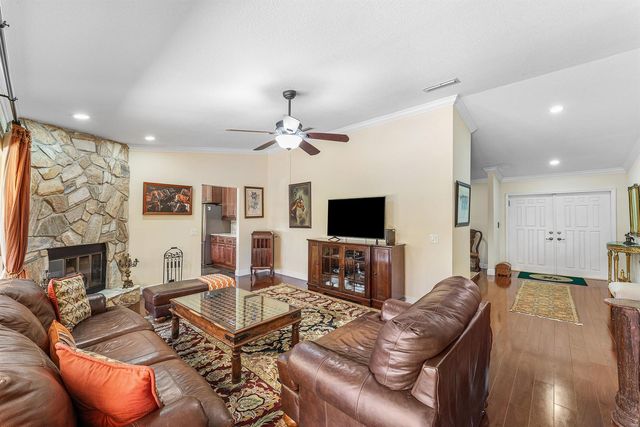 2099 Greenview Cove Drive, Wellington, FL 33414
