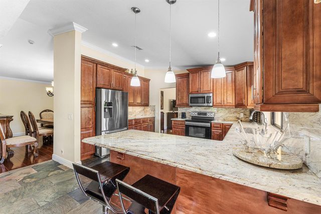 2099 Greenview Cove Drive, Wellington, FL 33414